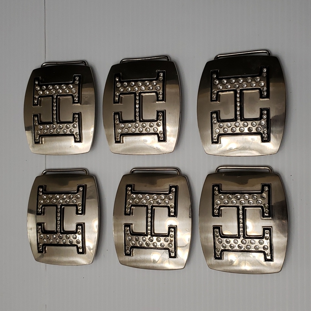 Belt buckles